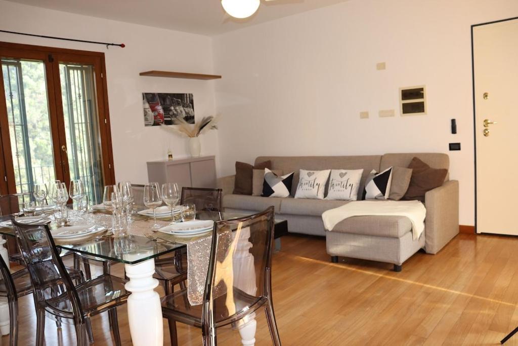 Appartement Dans Un Terrain De Golf, 5 Min De La Mer En Voiture, Parking Gratuit Cogoleto Exteriör bild